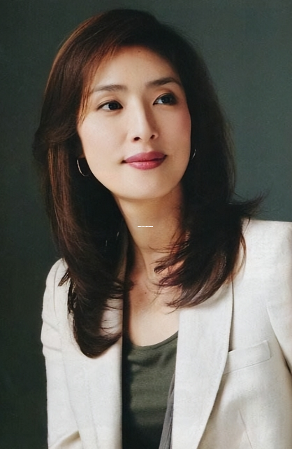 娱乐圈最新“瓜”来袭，明星恋情曝光引网友热议